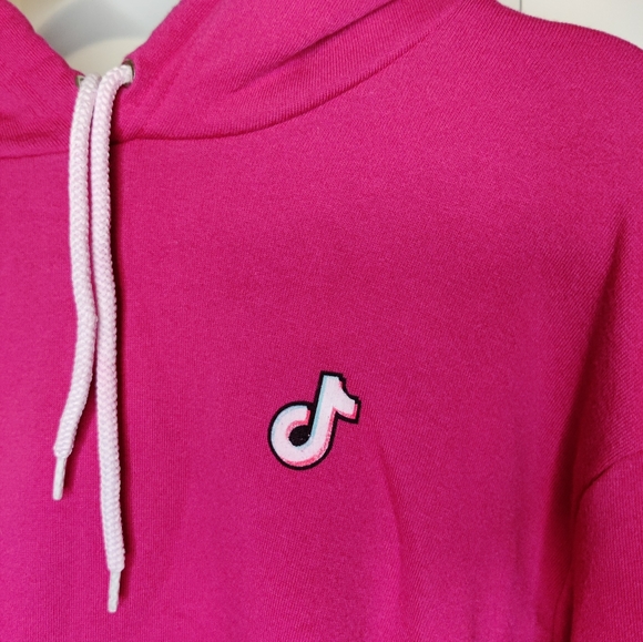 TikTok Official Merchandise Pullover Hoodie Pink Size Large - Picture 4 of 5